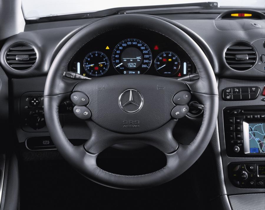  Mercedes-Benz CLK-Class Cabriolet 2004 года  (фото 58 из 164)